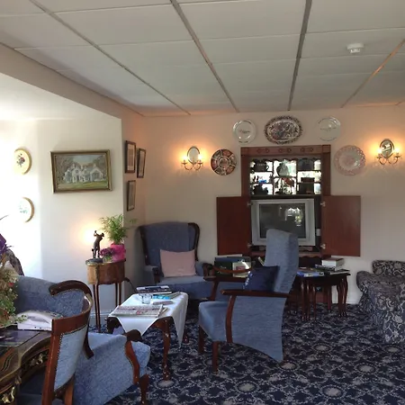 Killeen House Hotell 3*
