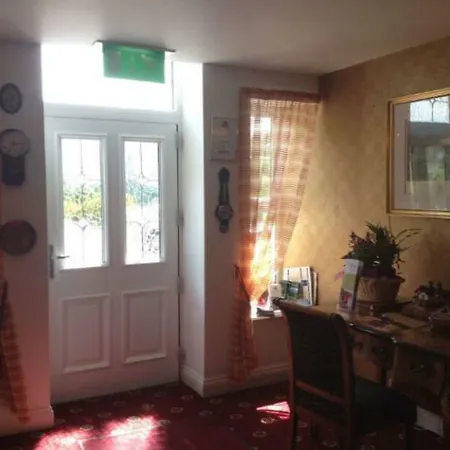 Otel Killeen House 3*